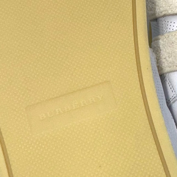 BURBERRY Perfect Storm Leather Sneakers - Picture 10 of 10